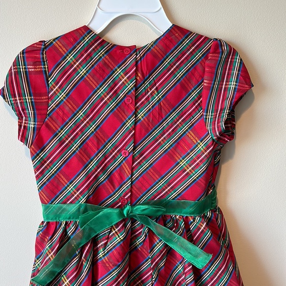 Beautiful Plaid Dress - Picture 4 of 6